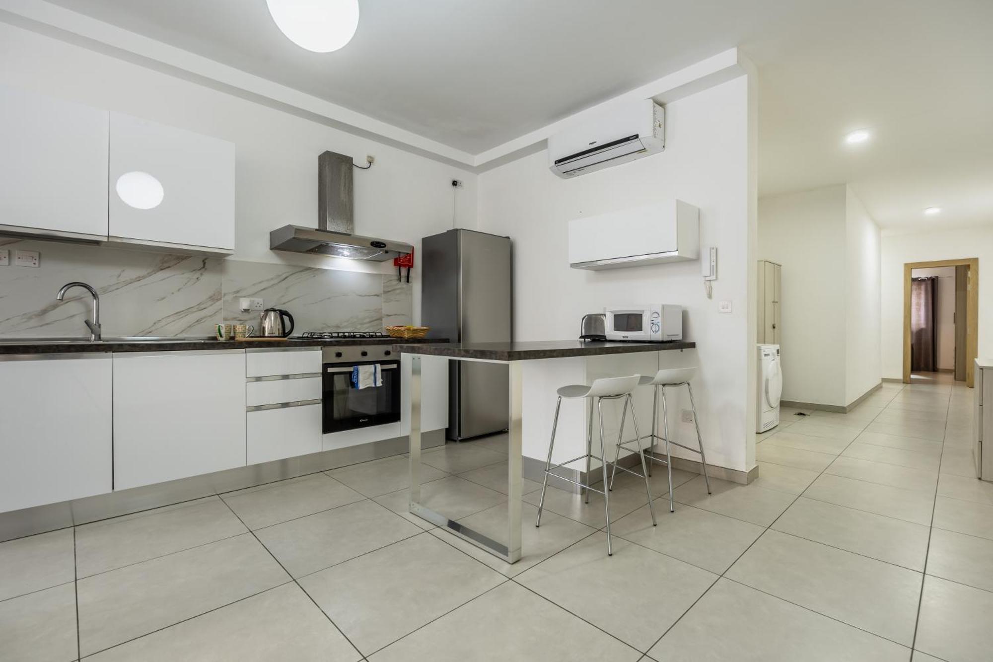 Superb 3Br Apt Close To Seafront Gzira Phòng bức ảnh