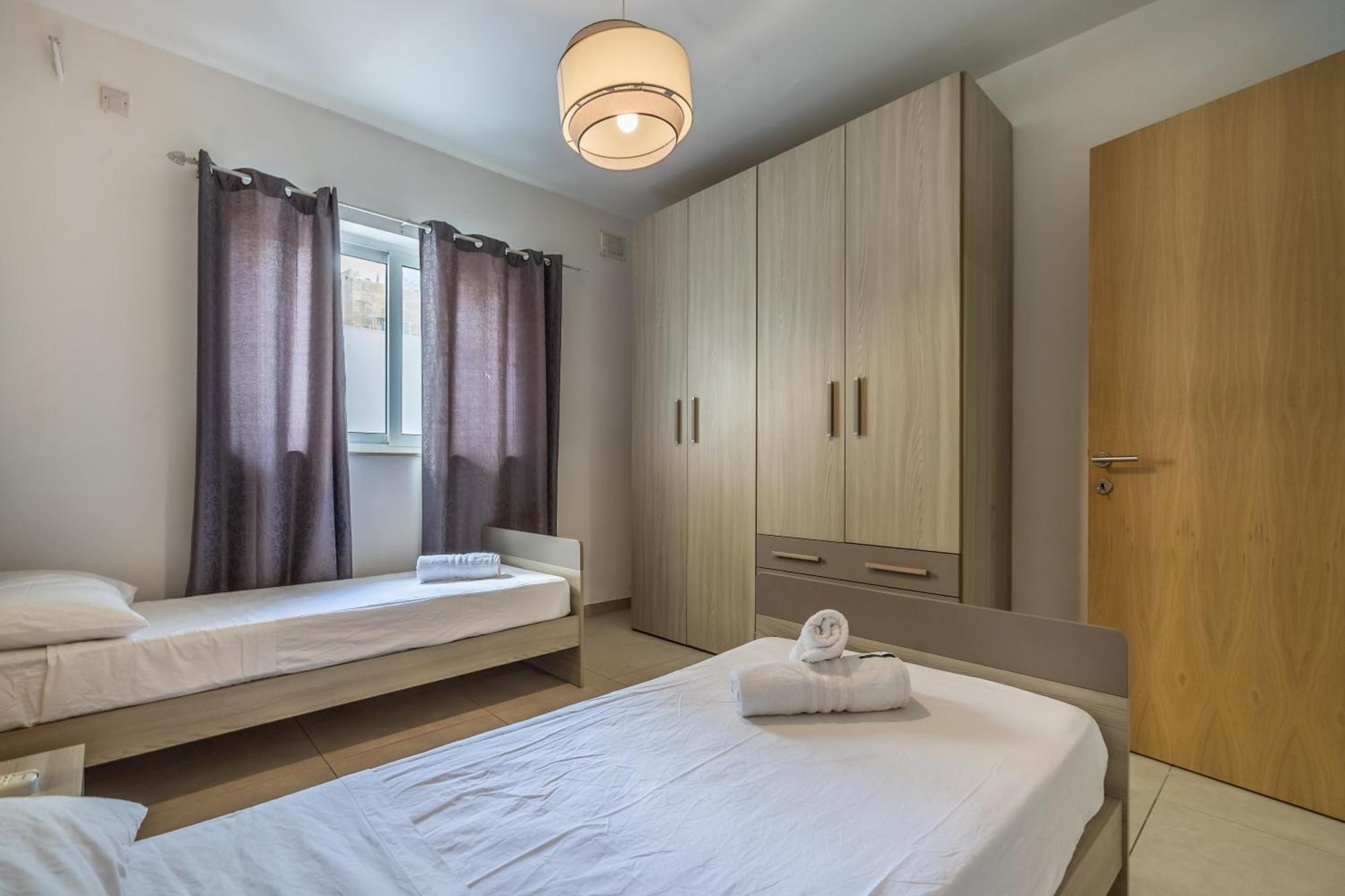 Superb 3Br Apt Close To Seafront Gzira Phòng bức ảnh